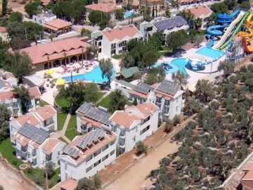 THE GRAND UCEL  HOTEL