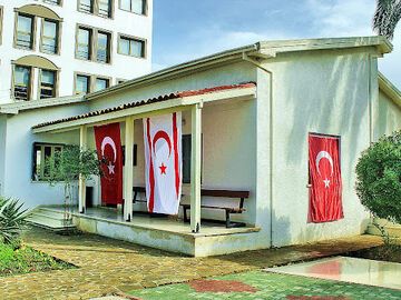 Uçaklı Kıbrıs Kültür Turu