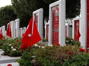 Çanakkale Şehitlikler & Bursa Turu