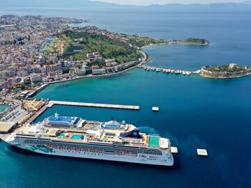 Domatia - Karina - Çeşme - Alaçatı Turu